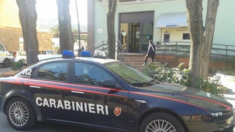 Droga nascosta negli slip, patteggia dieci mesi