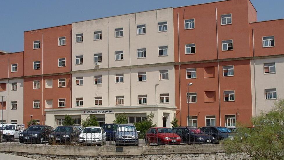 La Asl: «I reparti non sono stati chiusi»