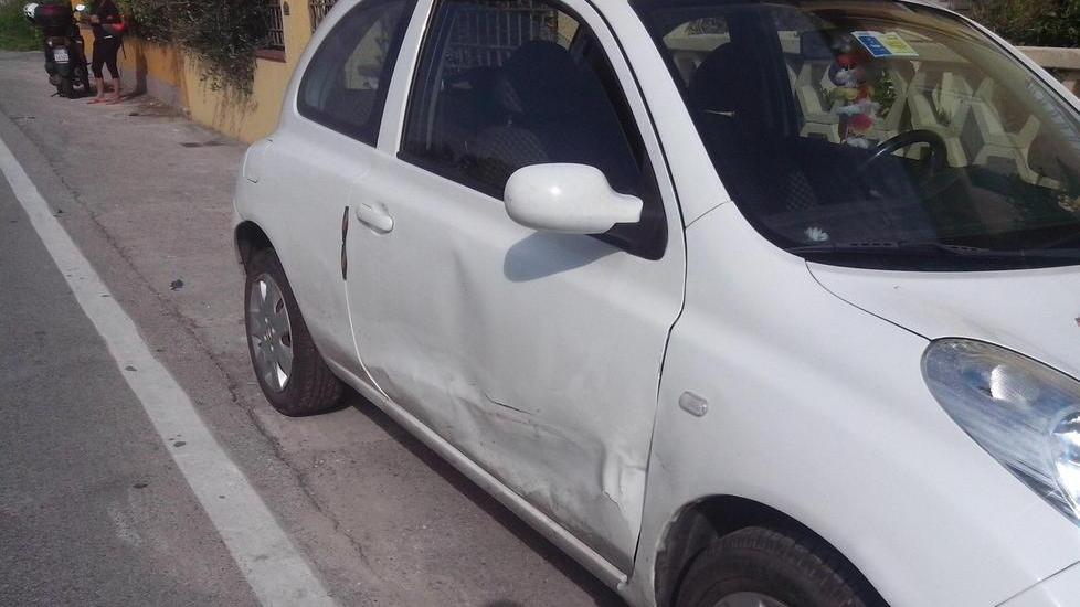 Schianto in via di Montramito: in coma lo scooterista di 16 anni