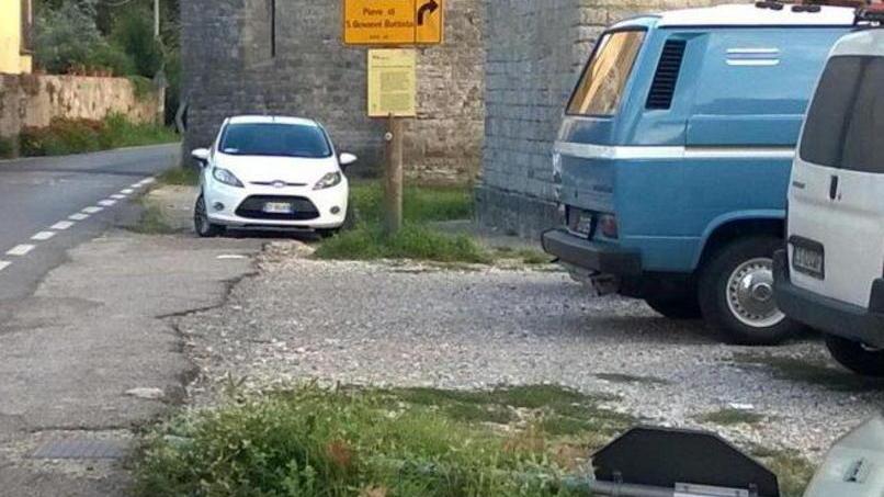 A Pugnano la segnaletica è anche “distesa”