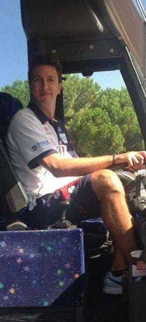 Dinamo, messa in moto tra piscina e canestri 