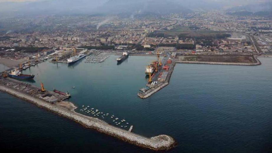 Nuovo porto, la protesta arriva in consiglio comunale