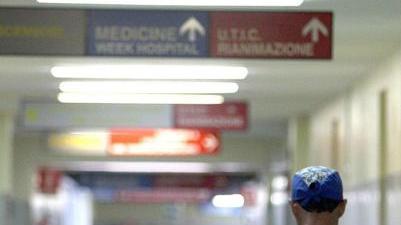 Brucia di notte un impianto nei sotterranei dell’ospedale