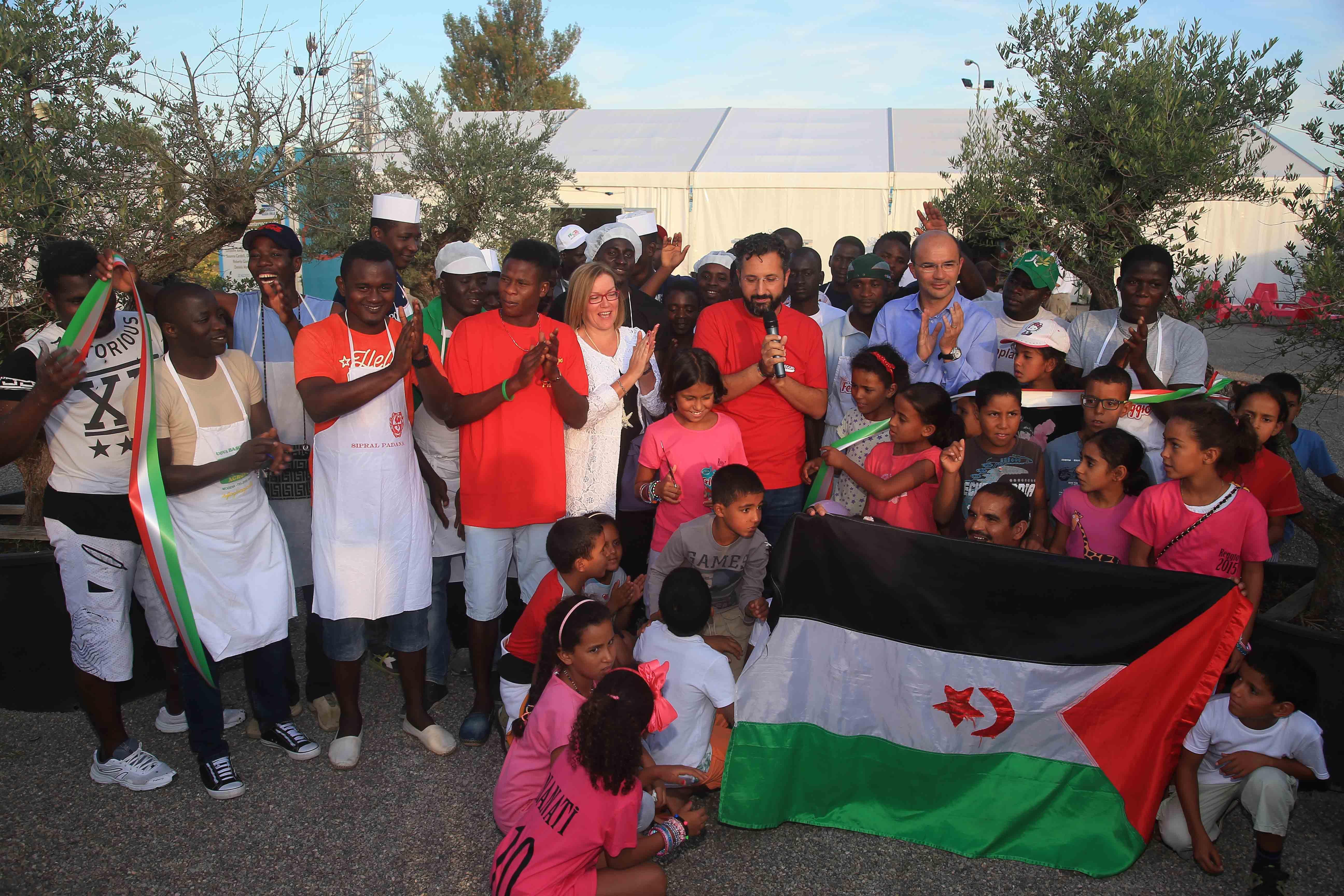 Stop improvviso ai profughi volontari a FestaReggio 