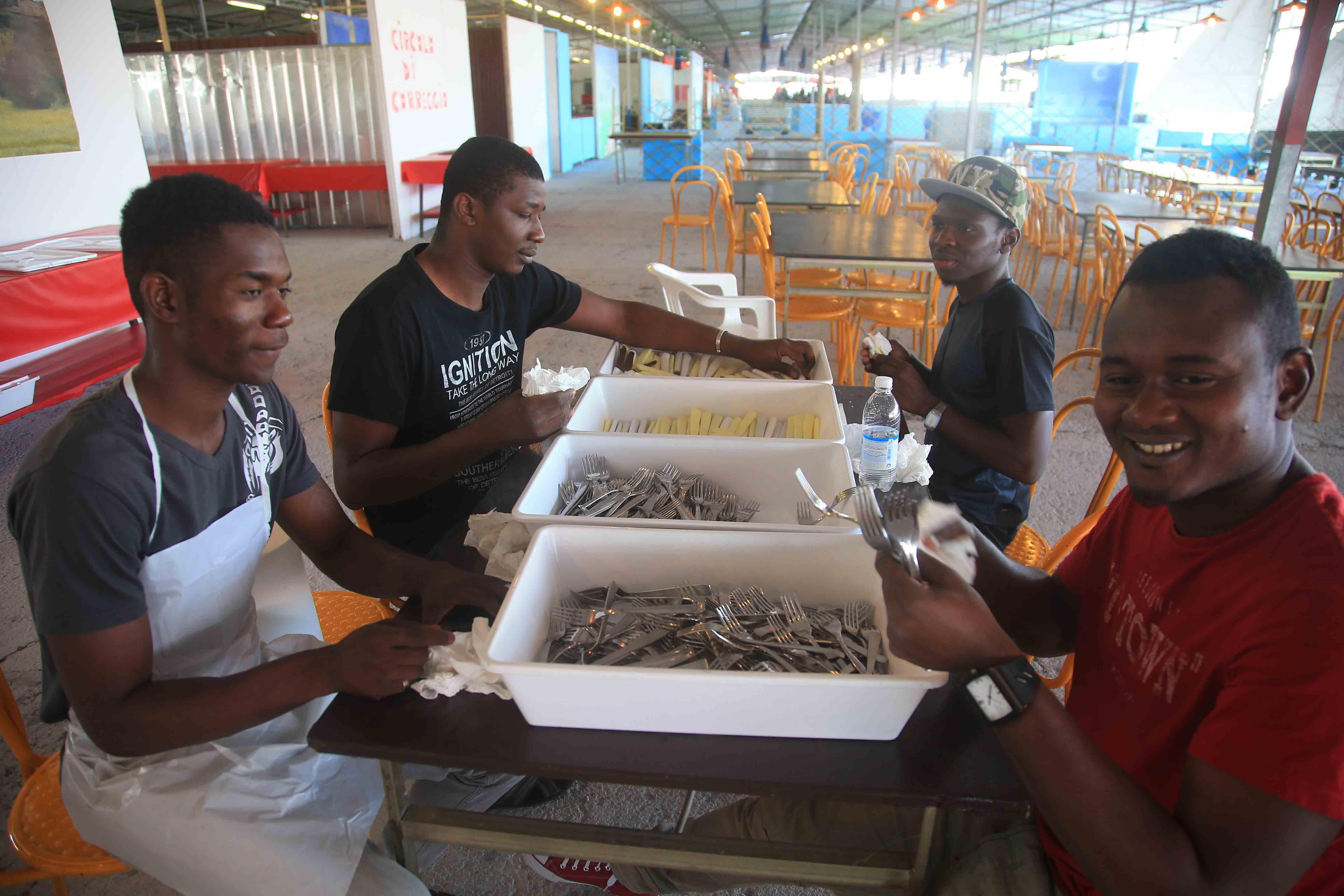 Dimora di Abramo, i soci si spartiscono gli utili fra le polemiche dei sacerdoti