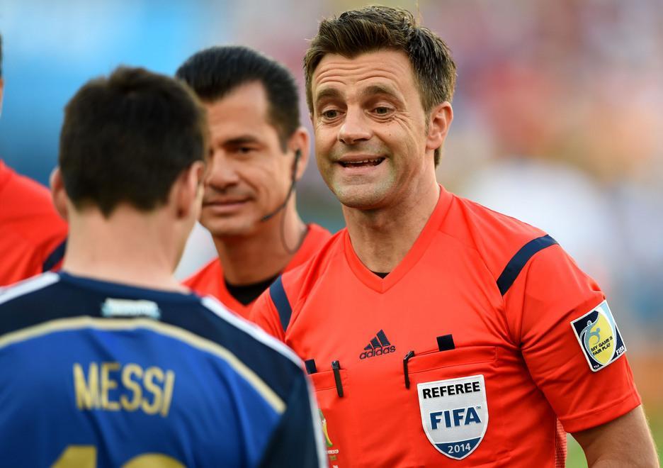 La visita speciale a casa di Andrea C’è l’arbitro “mondiale” Rizzoli 