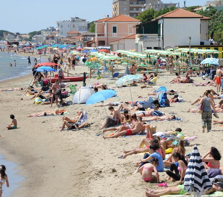 Balneazione, Arpat dà l’ok ma il Petraia resta tabù 