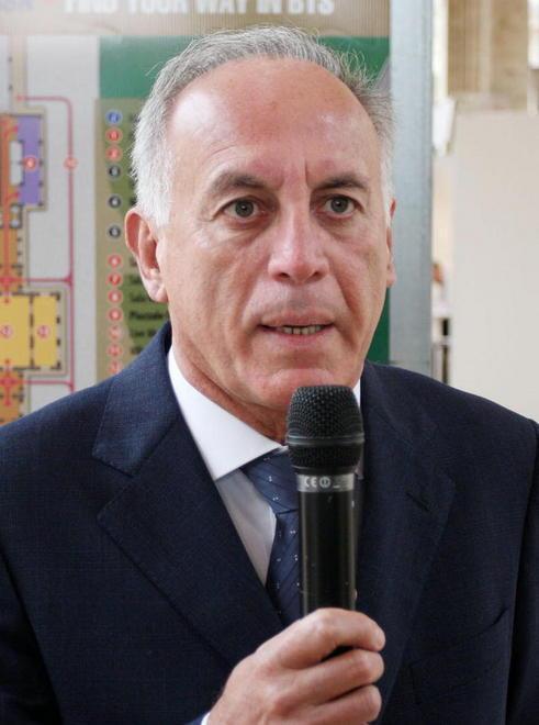 Ma a Forte è già rivolta sul nuovo porto a Carrara 