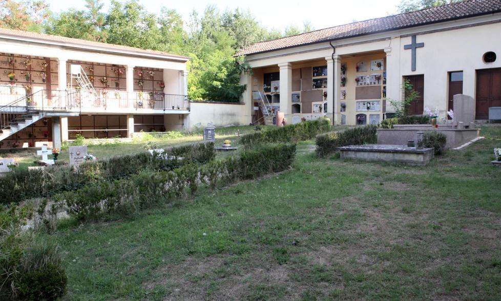 Roncolo, il cimitero ora è in ordine