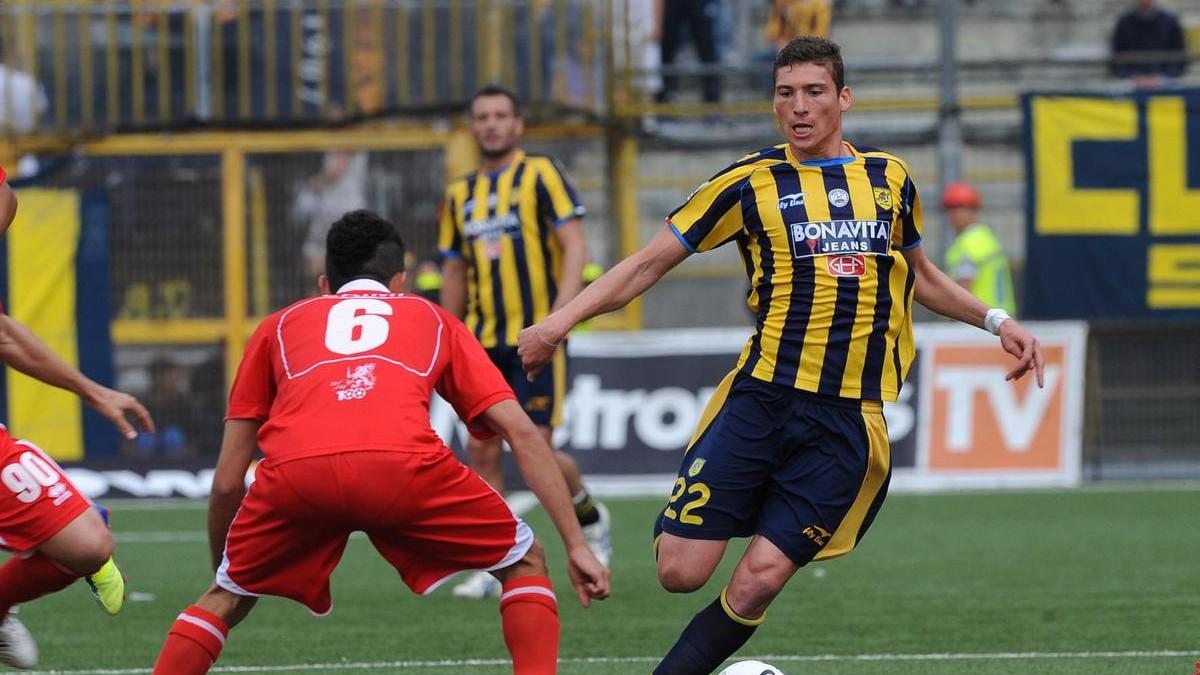 Di Tacchio in azione con la maglia della Juve Stabia