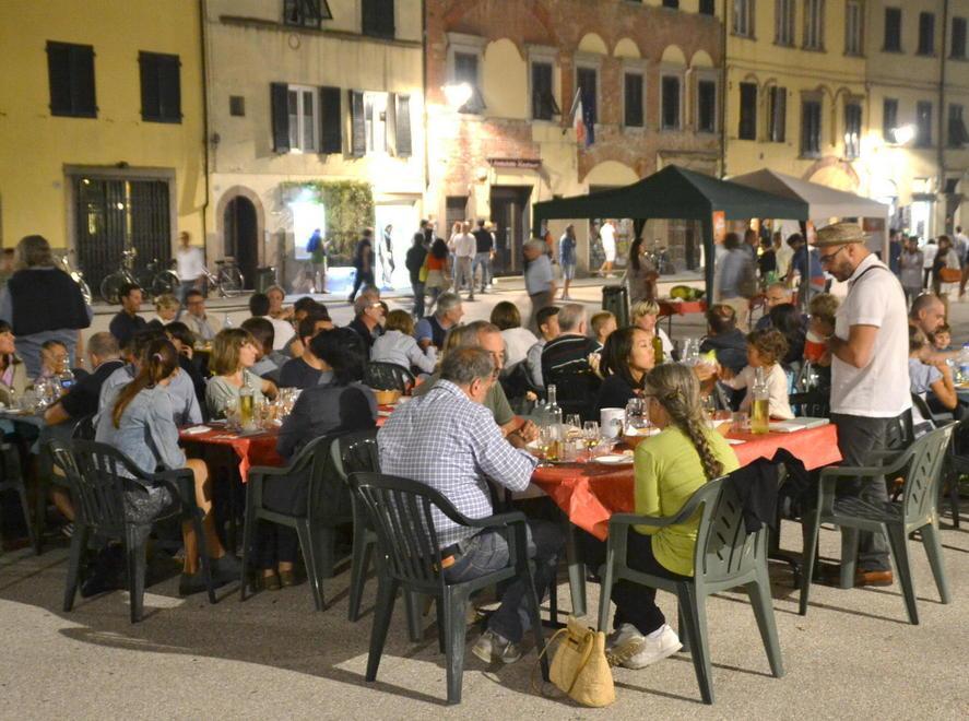 Brindisi a San Francesco, la Notte Bianca ha inizio 