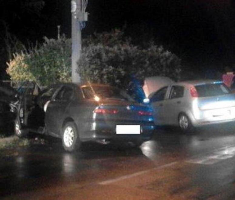 Tre feriti sull’Aurelia nello scontro fra due auto