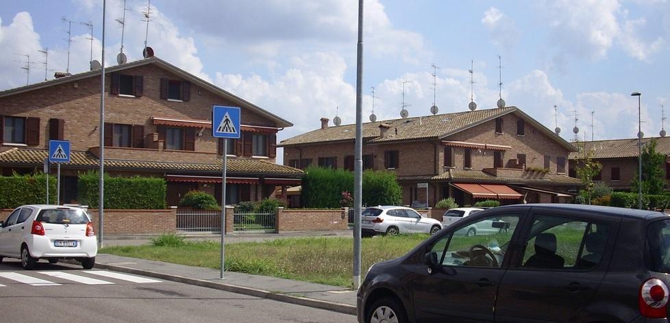 Lava i piatti, i ladri rubano 