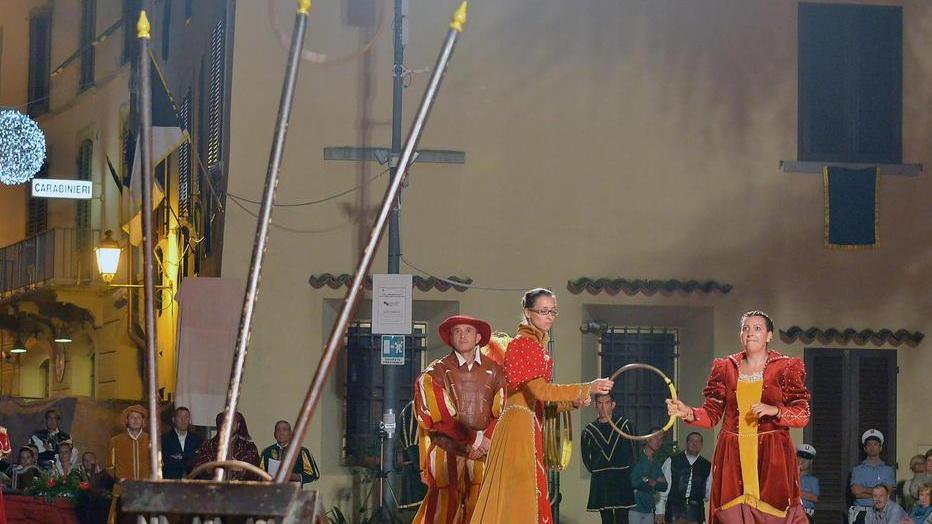 Due settimane con il Palio del Cerro feste e degustazioni