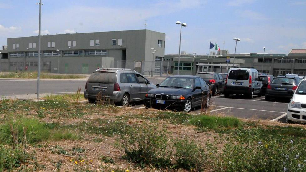 Negato al detenuto l’incontro con il cane L’Istituto: non si può