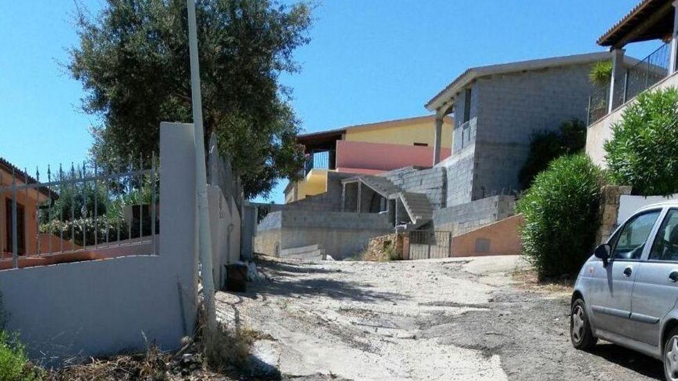 Lottizzazione incompiuta presentato un esposto