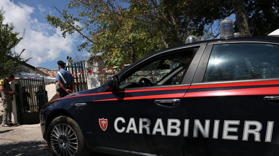 Investe per vendetta due quindicenni in bici