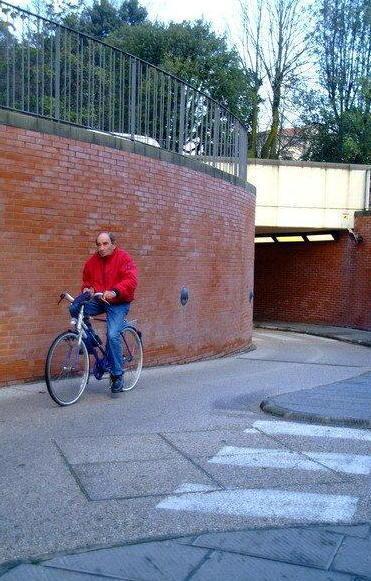 «Chiudete il sottopasso alle bici» 