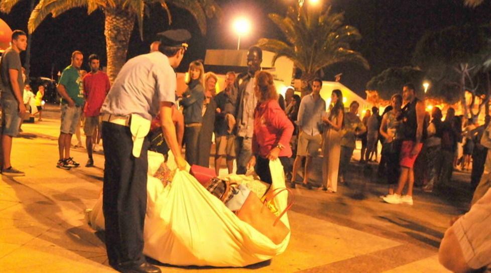 A La Maddalena blitz anti-tarocco di vigili e carabinieri 