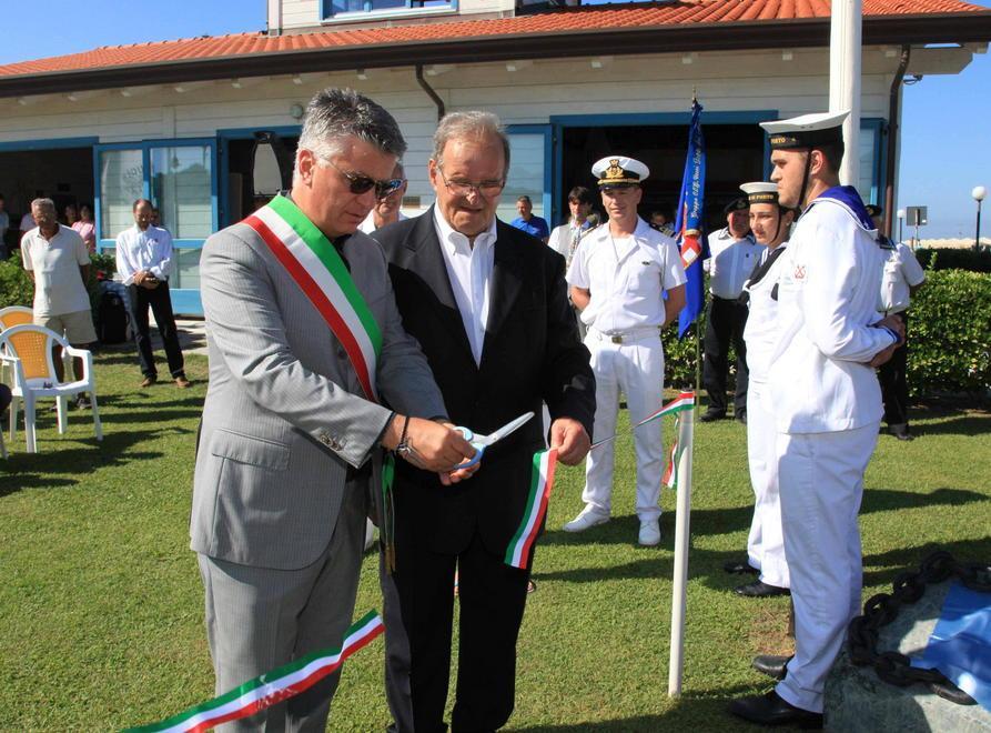 Un’ancora per tutti i caduti del mare 