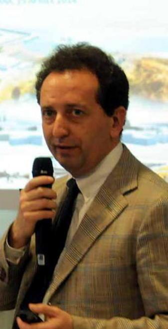Non c’è spazio per commerciale e turistico insieme 