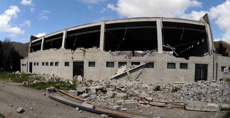 Aule container e palasport altra stagione di sacrifici 