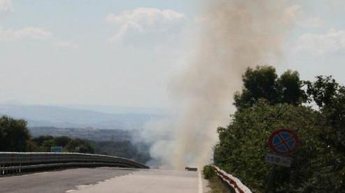 Incendio tra Borore e Norbello