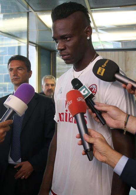 Milan, Mihajlovic avverte Balotelli: «È l’ultimo treno» 