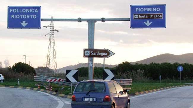 La strada 398, di cui da anni si attende il completamento (foto PaBar)