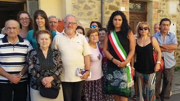 Monticello, doppia protesta contro Poste