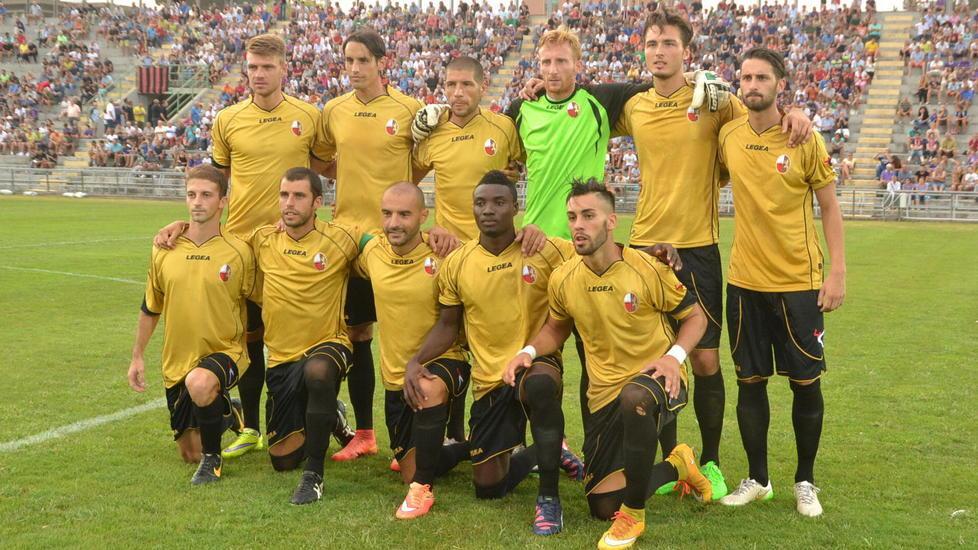 Lucchese, il debutto sarà in notturna