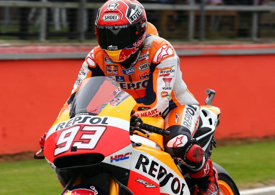 Marquez, pole strepitosa Rossi è quarto e spera