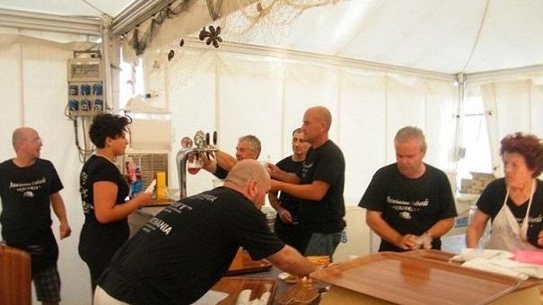 Cucina e musica alla festa