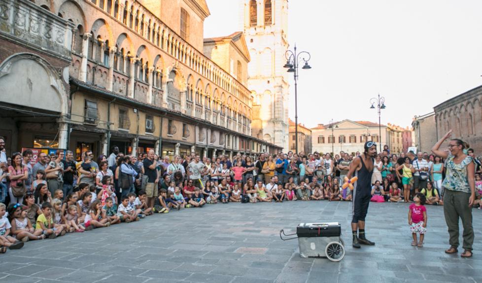 El Kote, artigiano dell’arte «La mia vita sulla strada» 
