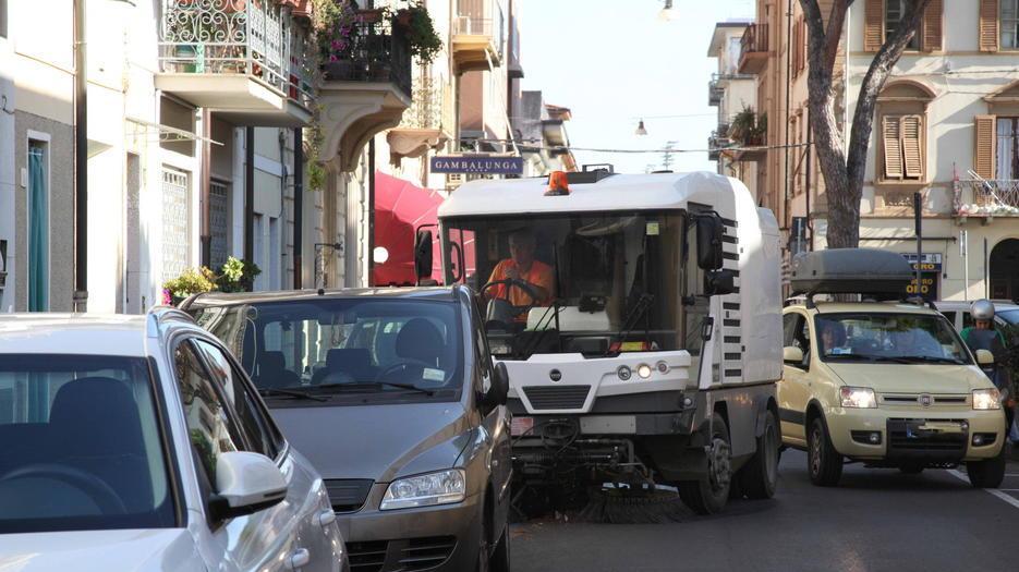 Spazzamento e ritiro rifiuti: Sea nel caos