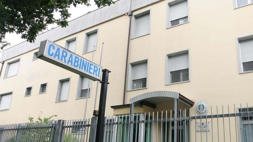 In giro con una mazza: denunciato