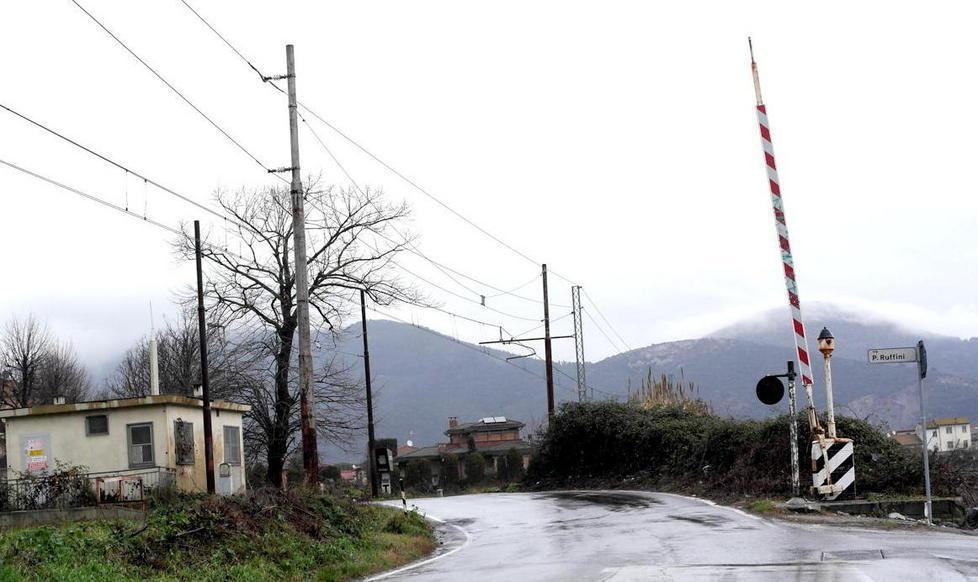 Da domani le opere di manutenzione ai passaggi a livello