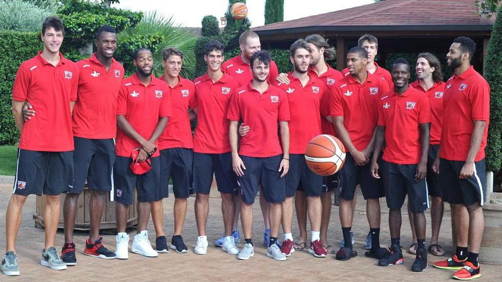 La formazione 2015-16 della Tesi Group Pistoia Basket