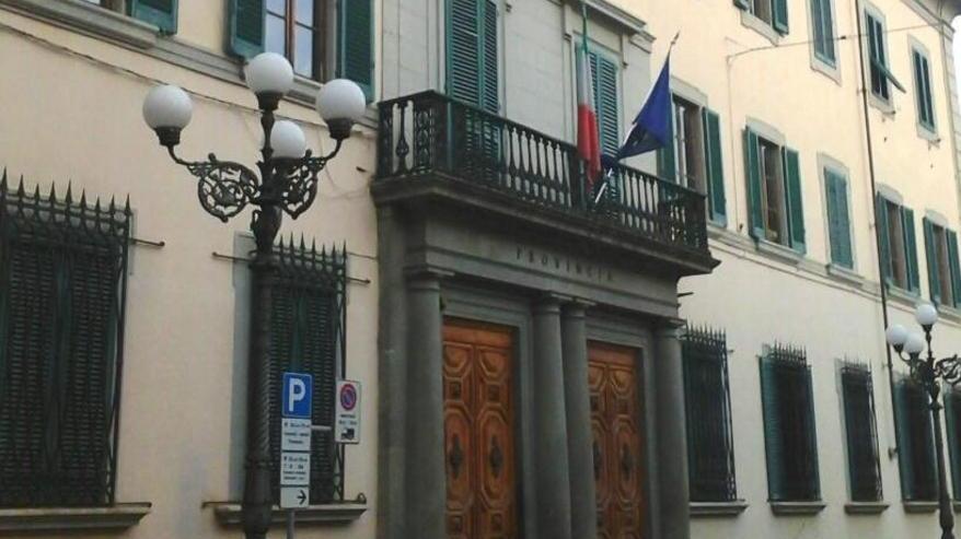 Dirigenti in Provincia anche se sotto processo