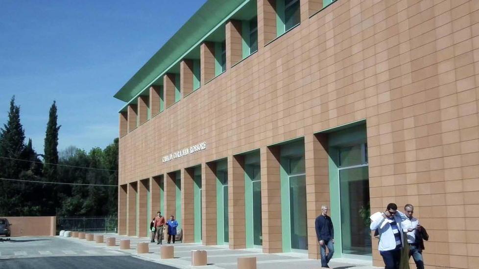 S. Rossore, sospesi i licenziamenti Ci sono 40 giorni per decidere