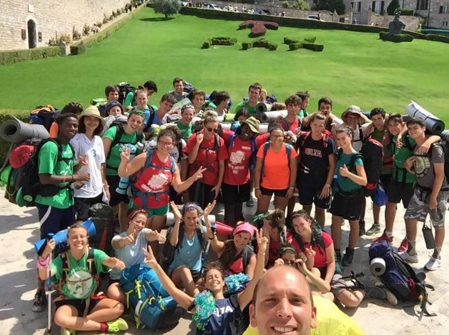 Cinquanta giovani pellegrini verso Assisi 