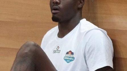 Problemi muscolari per MJ Rhett che resta ai box