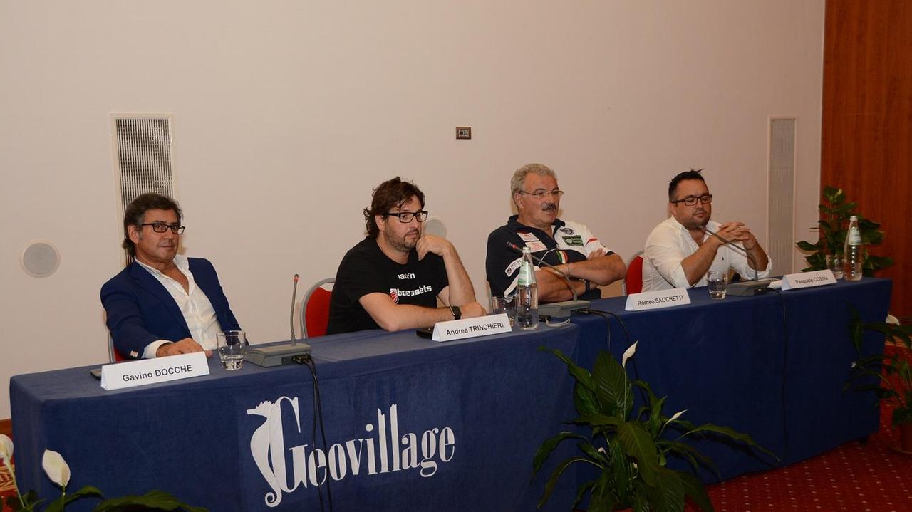 La presentazione del Torneo Geovillage con Trinchieri (secondo da sin.) e Sacchetti (terzo)
