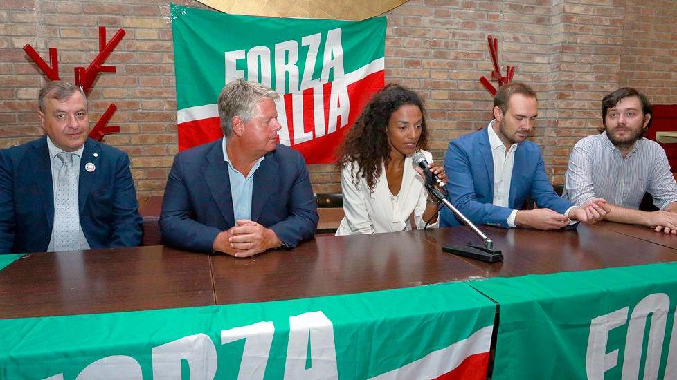 «Più aiuti ai clandestini che ai tanti terremotati»