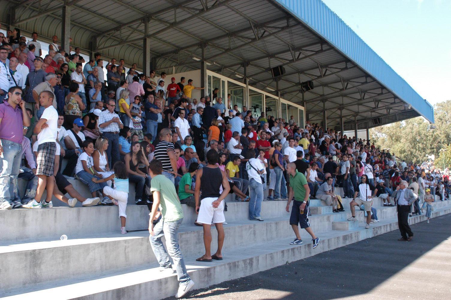 La tribuna dello stadio Frogheri di Nuoro