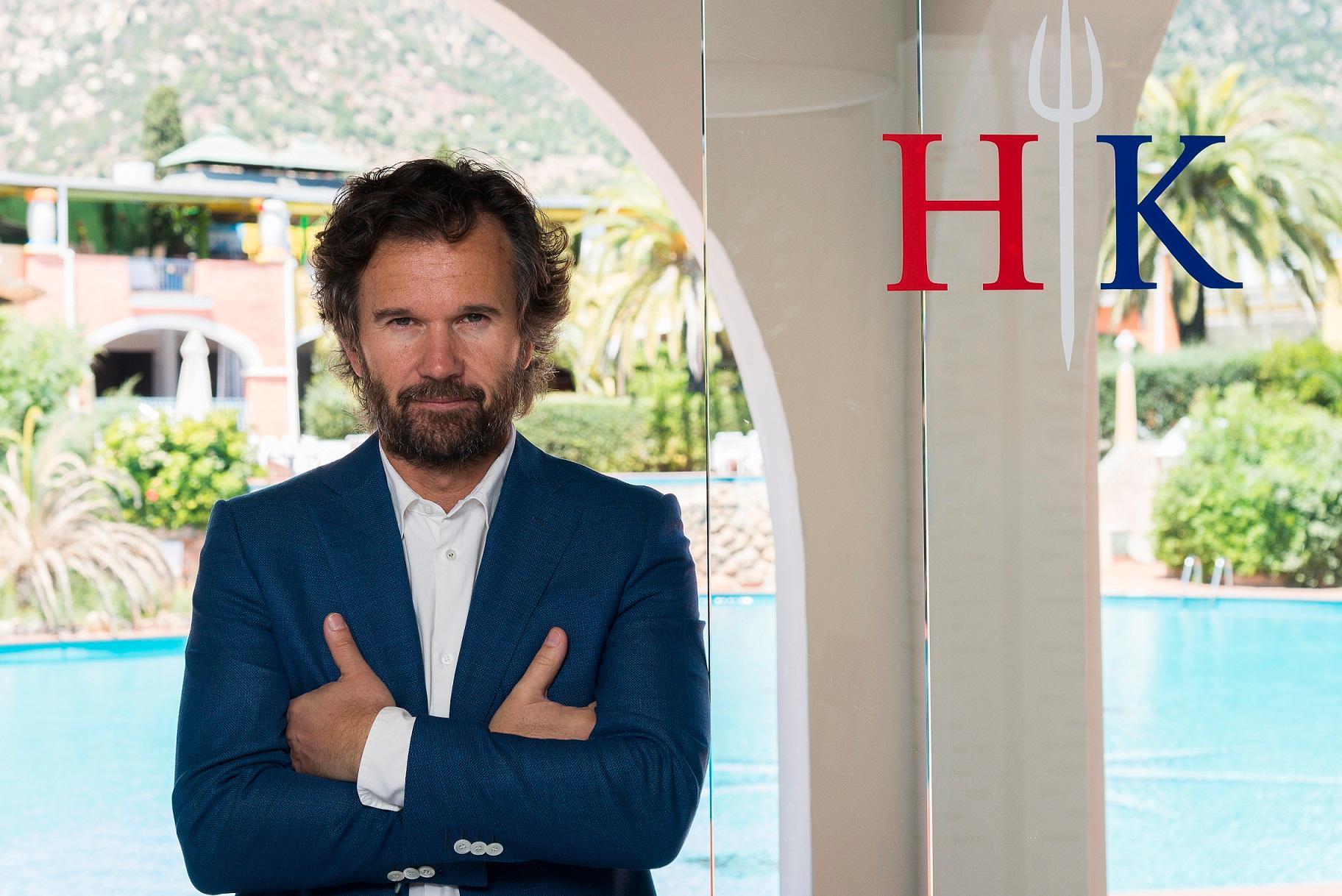 Lo chef Carlo Cracco a Forte Village per l'inaugurazione del ristorante Hell's Kitchen (foto Dario Sequi)