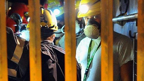 Carbosulcis: minatori durante un'occupazione della miniera di Nuraxi Figus