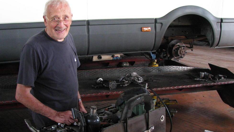 Memo Ponticelli, 84 anni e sempre al lavoro