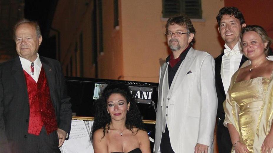 Rubboli dona la musica ai finalesi