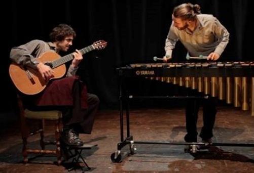 Il Tango Libero duo contamina il jazz alla musica afrosudamericana, al tango e al pop